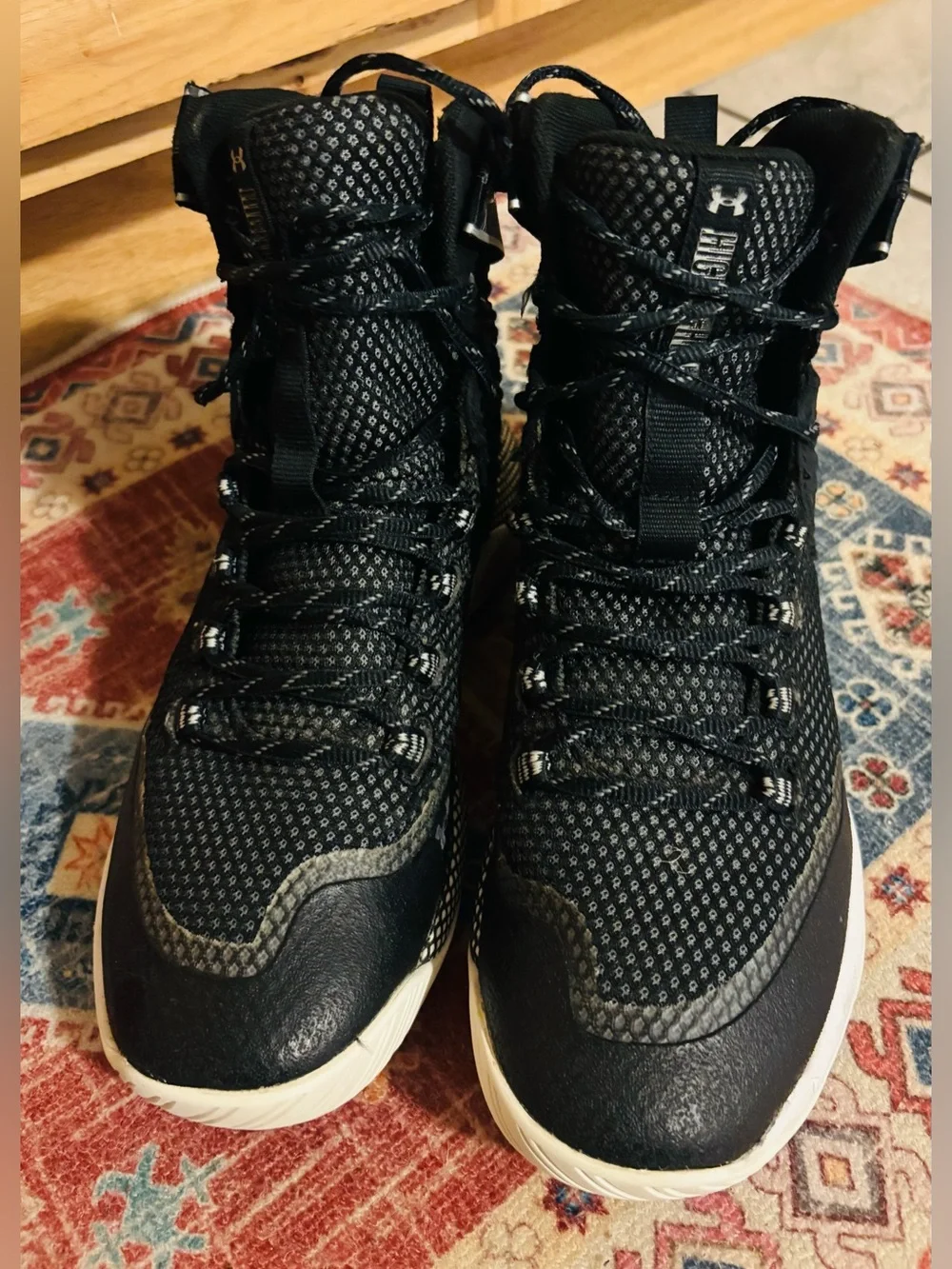 Under Armour Women's HOVR Highlight Ace Volleyball Shoes